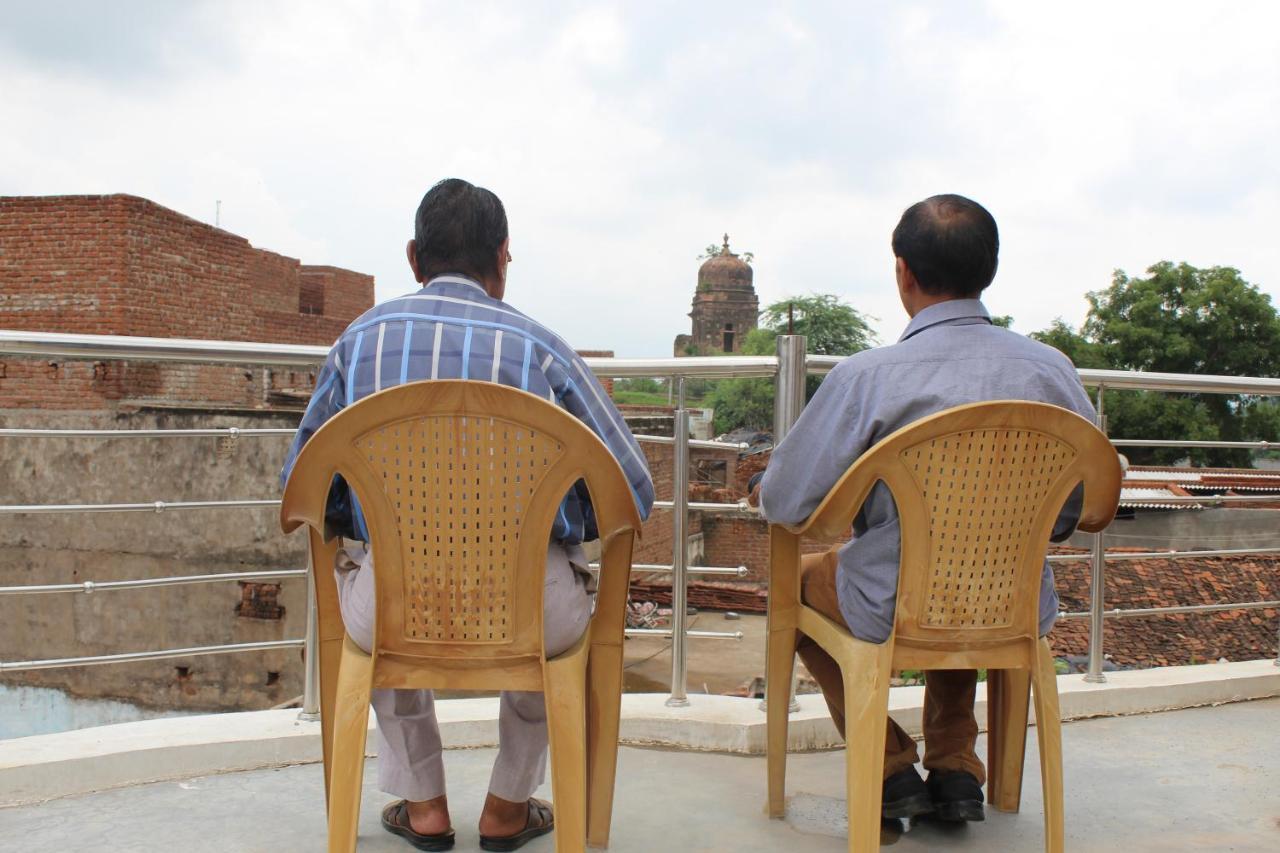 Orchha Best Homestay *